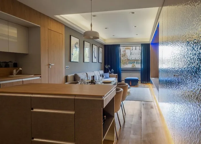 View Loft Apartment *